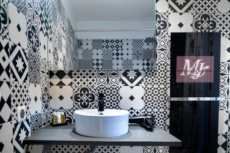 Bathroom 5, Les Jardins de Joséphine - Le Manoir, Eure