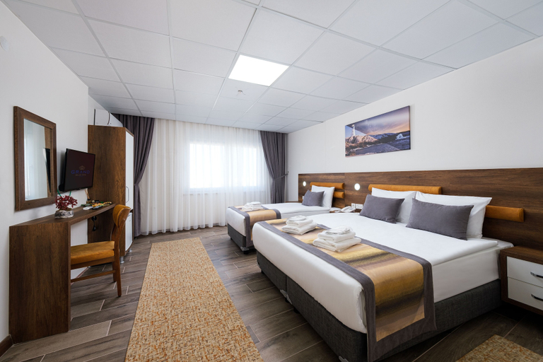 Bedroom 4, River Elite Hotel & Spa, Antalya