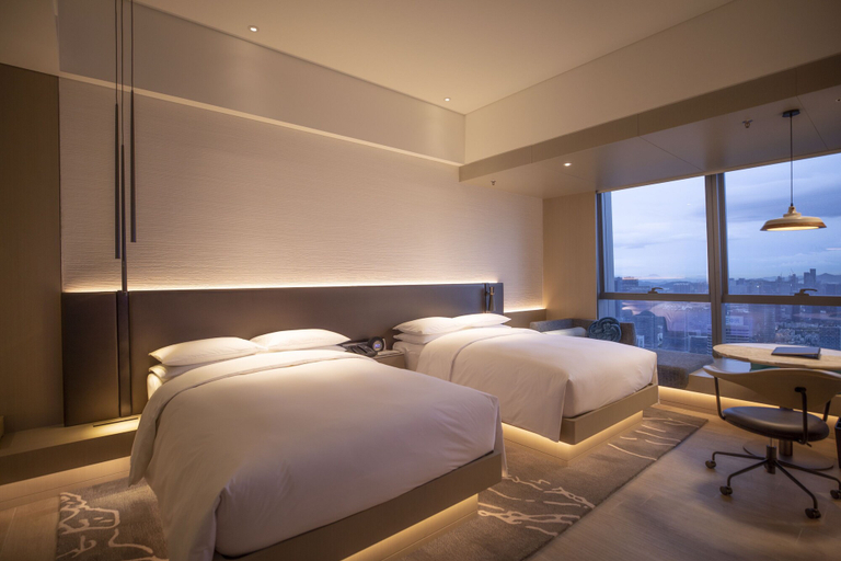 Bedroom 4, Renaissance Shenzhen Bay Hotel, Shenzhen