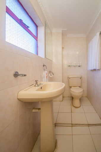 Bathroom 3, Jupiter Guest Resort Langata, Langata