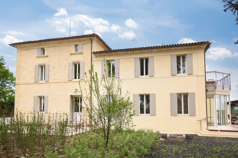 Exterior & Views 2, Logis DE Valandraud, Gironde