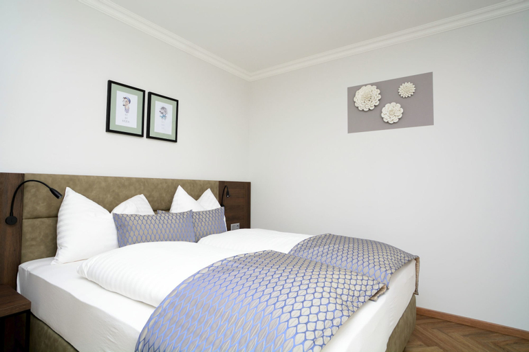 Bedroom 15