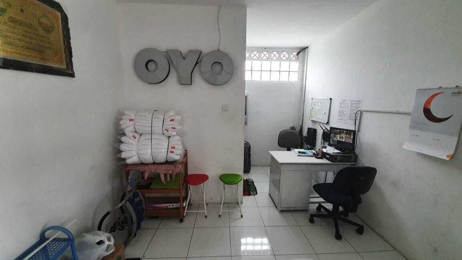 Others 4, OYO 1599 Naz Guesthouse Syariah, Sukabumi