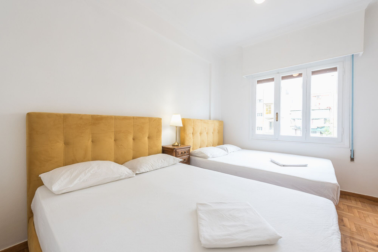 Bedroom 2, Victoria Supreme Suite, Attica