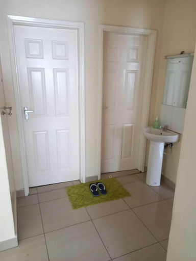 Others 5, Lilly's Furnished Apartments, Nakuru Town East