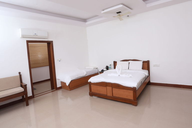 Bedroom 2, Holiday Valley Nature Resorts, Krishnagiri