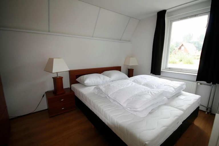 Bedroom 2, EuroParcs Limburg, Echt-Susteren