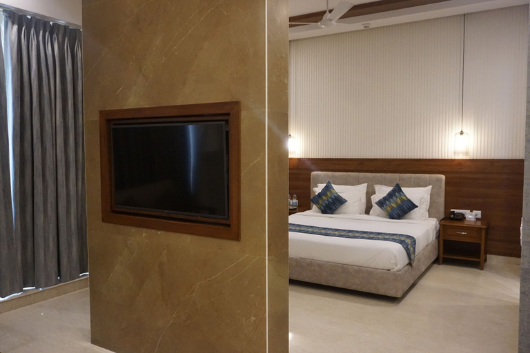Bedroom 3, Comfort Inn Dhaliwals Gurgaon, Gurgaon