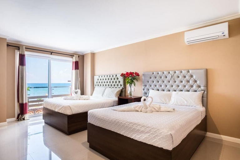 Bedroom 4, EM Royalle Hotel & Beach Resort, San Juan