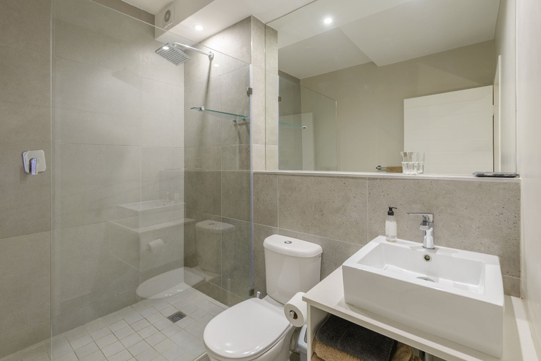 Bathroom 4, Castleton, Eden