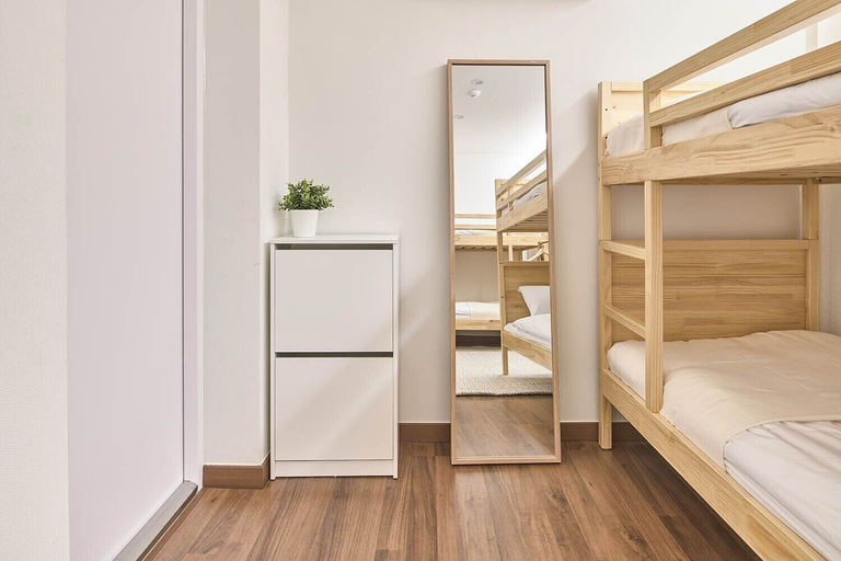 Bedroom 3, Futon Guesthouse, Yongsan