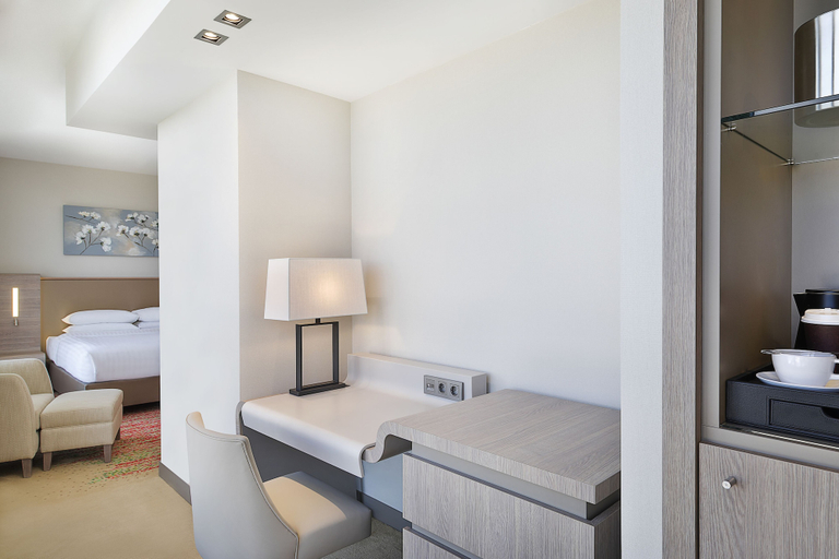 Bedroom 4, Park Mall Hotel & Conference Center, Setif