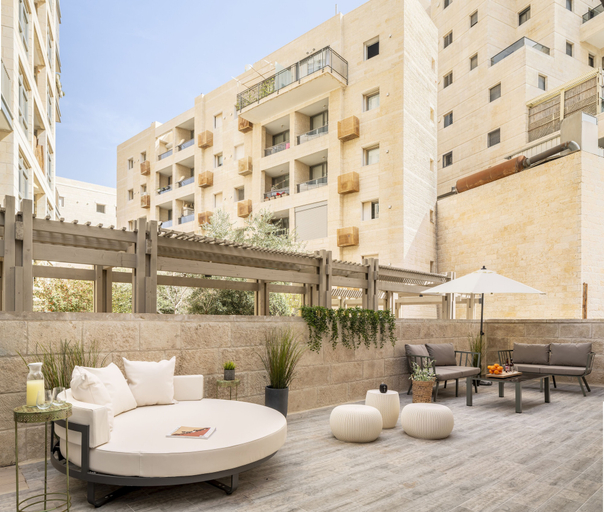 Exterior & Views 2, Mr. Agrippa - By TLV2GO