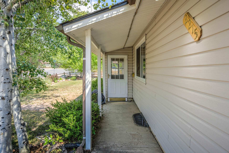 Exterior & Views 2, 4BR Get Awaydog Friendlywith Gym!, El Paso