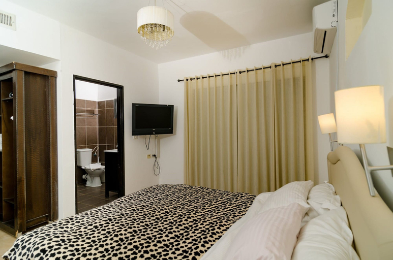 Bedroom 5, Nofey Habashan