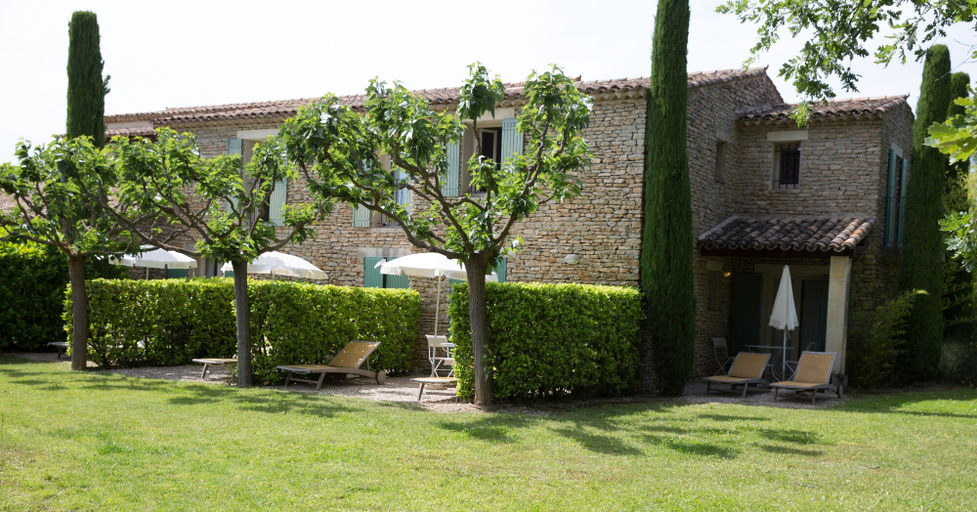Exterior & Views 2, Mas De La Senancole & Spa, Vaucluse