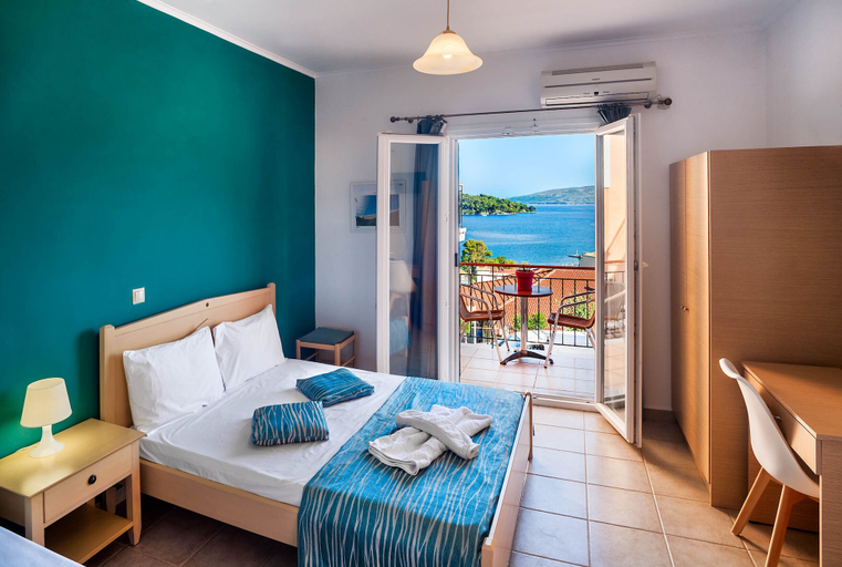 Bedroom 5, San Lazzaro, Ionian Islands