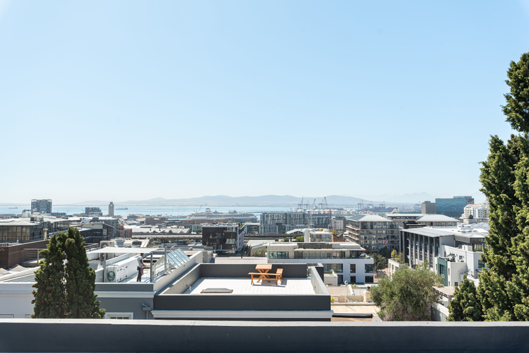 Others 5, Modern Apartment in De Waterkant | Private Rooftop, City of Cape Town