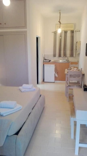 Bedroom 2, Anemologio Studios, Ionian Islands