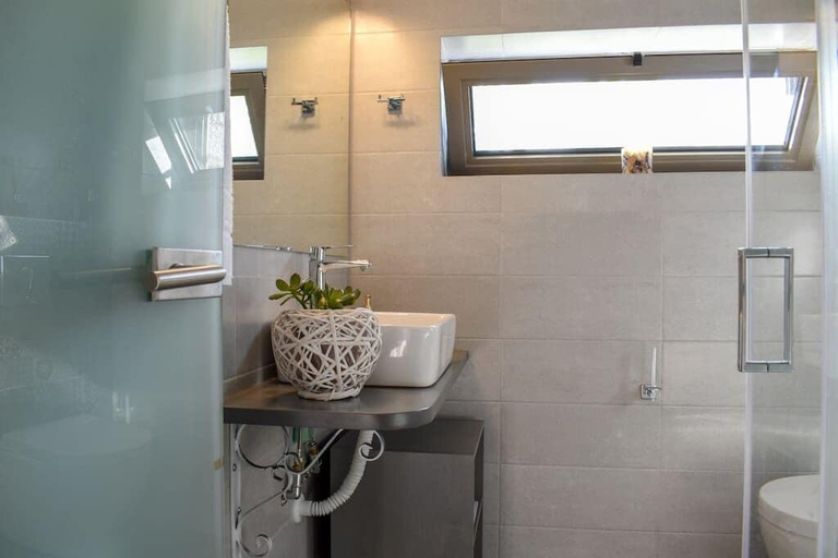 Bathroom 3, Stone Studio With Sea Views Near the Beach, Peloponnese