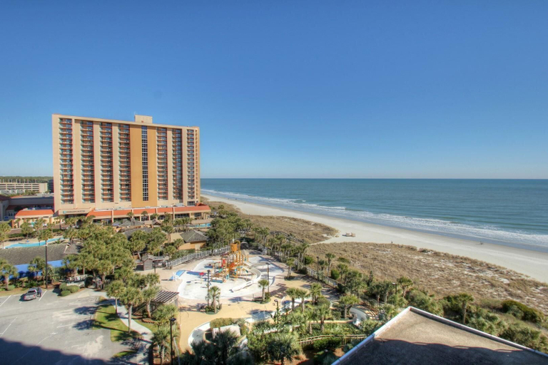 Others 5, Beautifully Decorated Ocean View Condo!, Horry