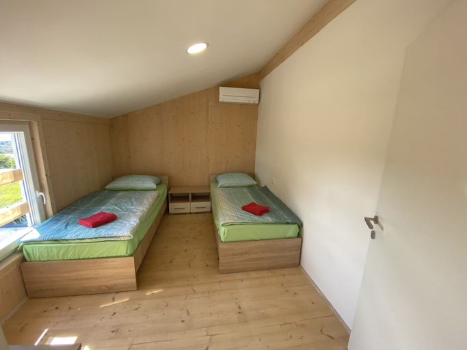 Bedroom 2, Villa Olive Oasis, Izola