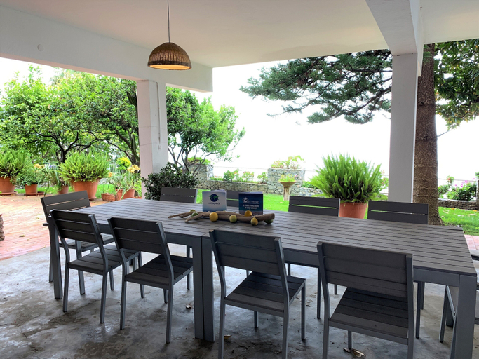 Food & Drinks, Villa Adele, Genova
