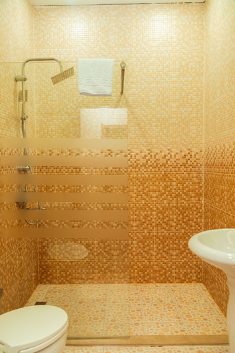 Bathroom 2, Marsel Hotel, Baku