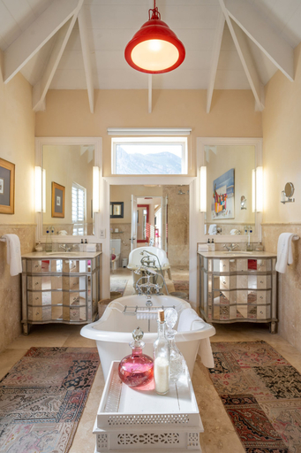 Others 4, Birkenhead House, Overberg