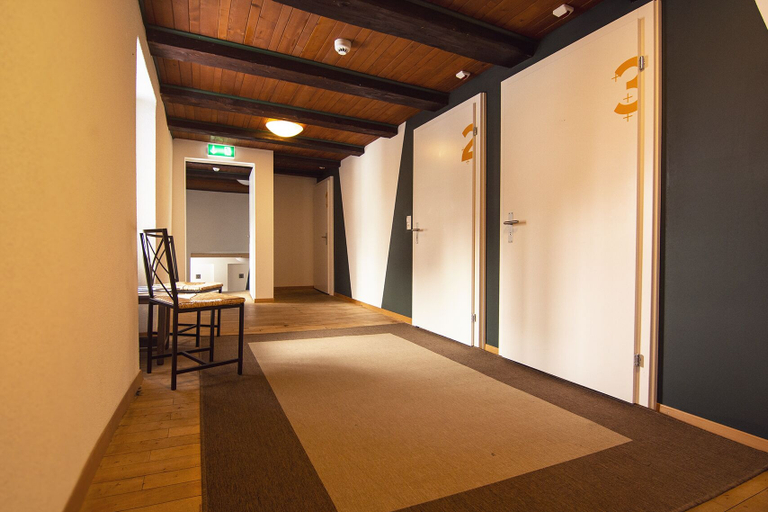 Others 3, Sust lodge, Uri