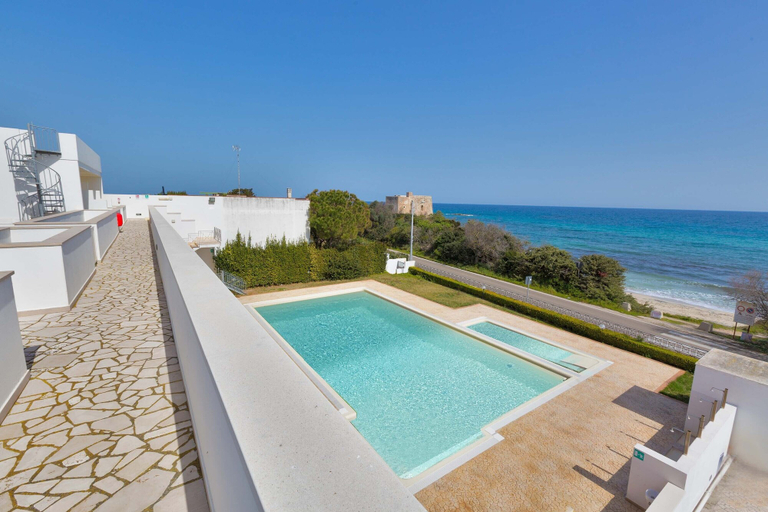 Pool 4, 2828 Residence Solaris - Bilo Seminterrati by Barbarhouse, Lecce