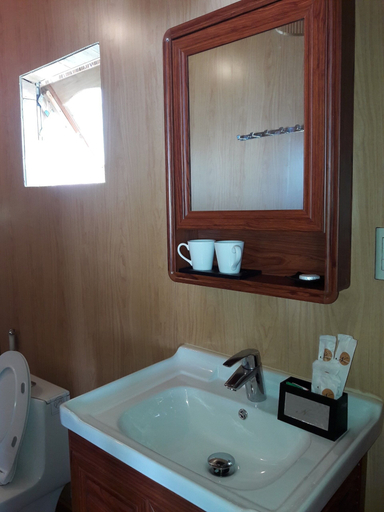 Bathroom 4, Naomi Resort, Phú Quốc