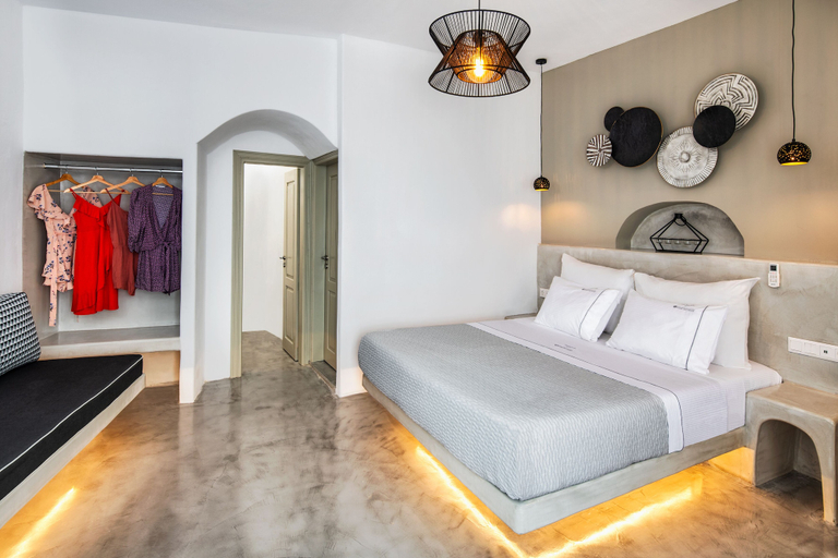 Bedroom 4, Kaleidoscope Oia Suites, South Aegean