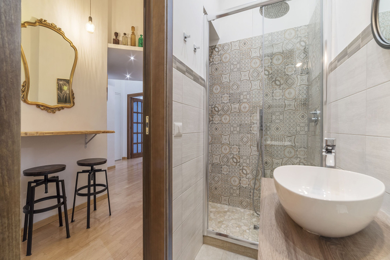 Bathroom 3, Multifunctional Apartment San Pietro, Rome