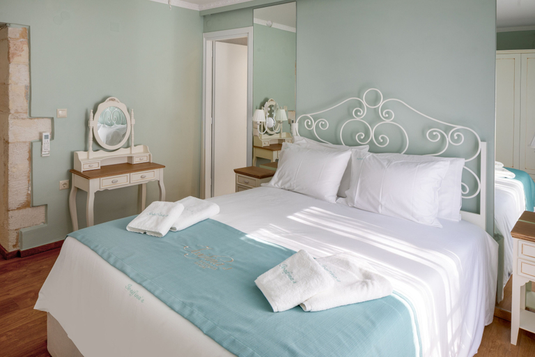 Bedroom 3, Iosifinas Boutique House, Crete