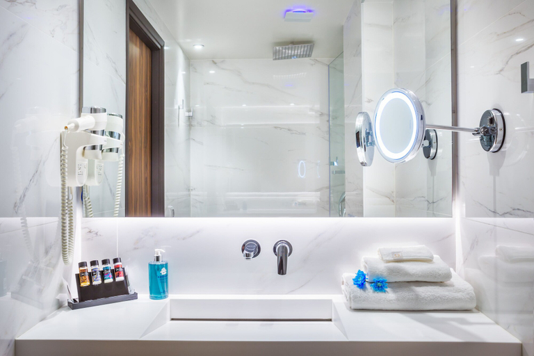Bathroom 4, Imperial Plus Urban Smart Hotel Thessaloniki, Central Macedonia