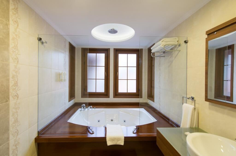 Bathroom 5, Çeşmeli Konak Otel, Üsküdar