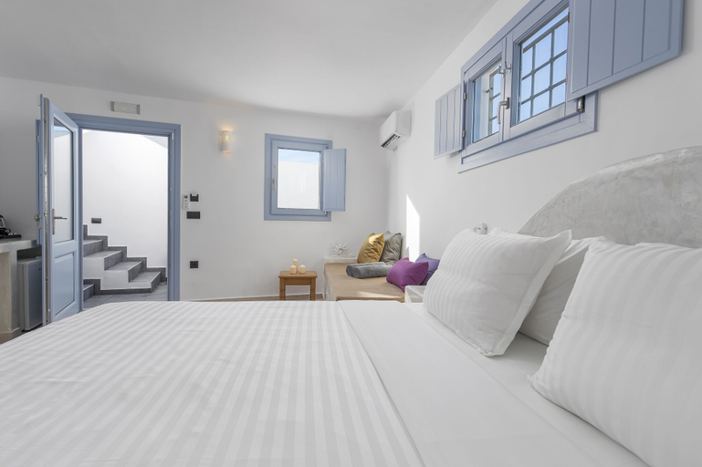 Bedroom 5, Sole d'oro Luxury Suites, South Aegean