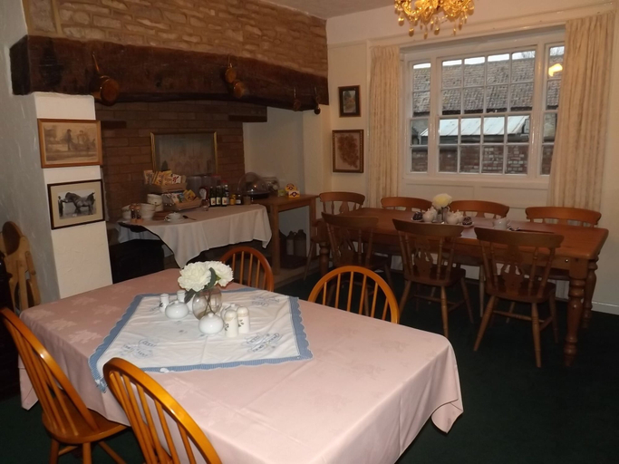Food & Drinks 4, Pear Tree Farm B&B, Northamptonshire