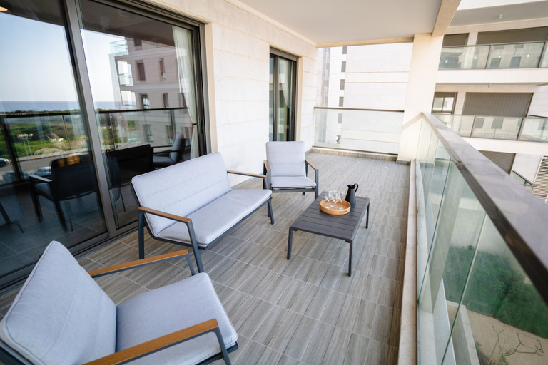 Others 5, Panoramic Seaview Balcony Escape by Sea N Rent
