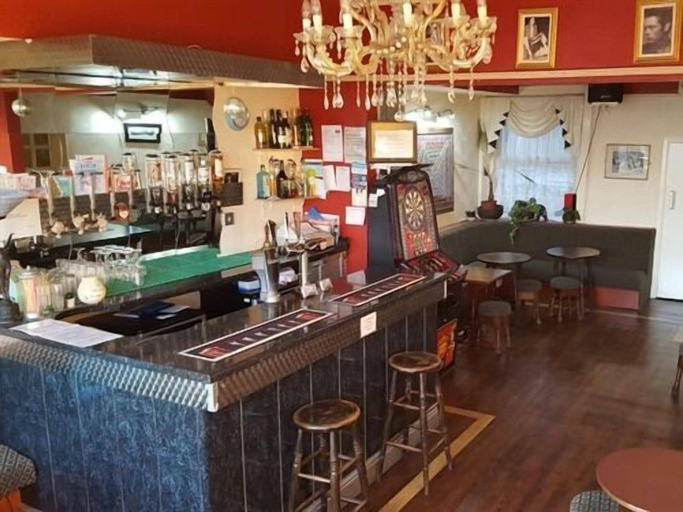 Food & Drinks 5, The Hollingdales Hotel, Blackpool