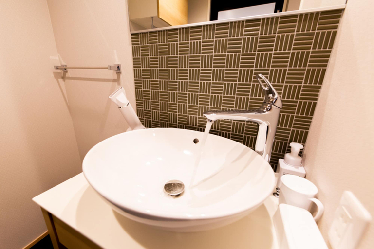 Bathroom 4, Grand Base Hiroshima Hikarimachi, Hiroshima