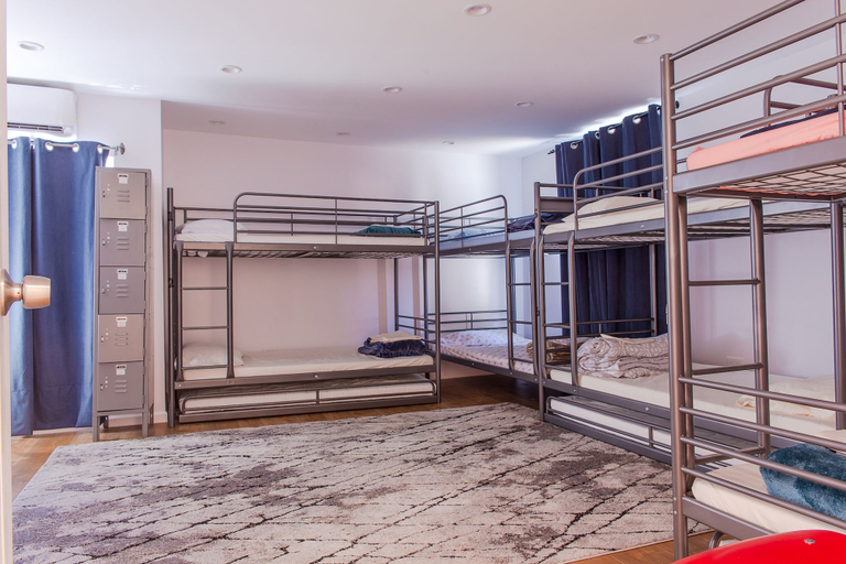 Bedroom 3, The Rumi Hostel, Los Angeles