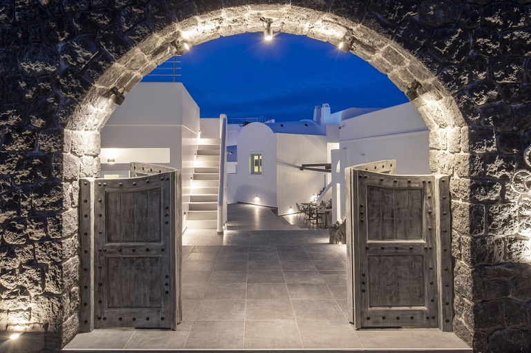 Exterior & Views 2, Sole d'oro Luxury Suites, South Aegean