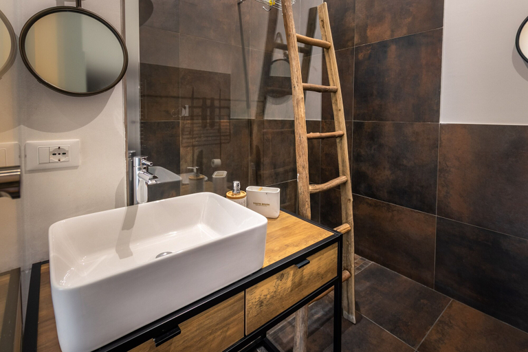 Bathroom 5, Garibaldi Maison de Charme, Syracuse