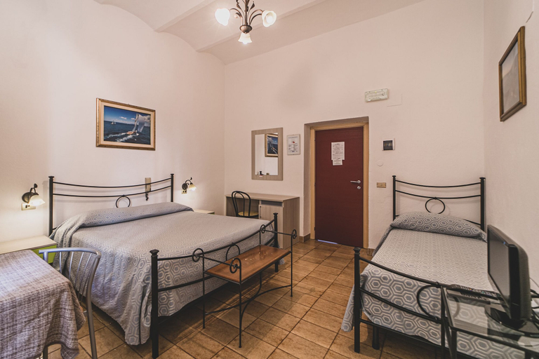 Bedroom 3, Hotel Alfiero, Grosseto