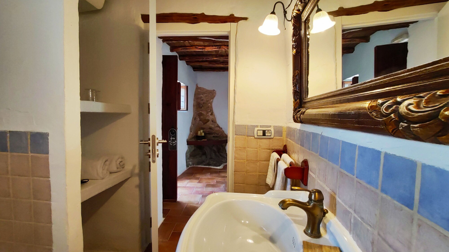 Bathroom 4, Agroturismo Can Marquet, Baleares