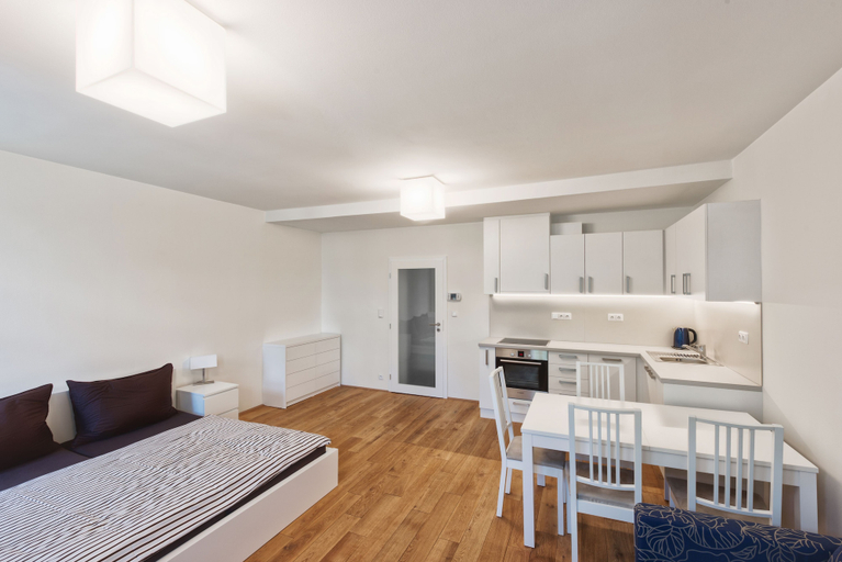 Others 5, Theresian Apartment, Jeseník