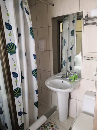Bathroom 3, Hotel Asia, Blagoveshchenskiy rayon
