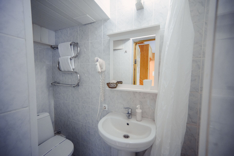 Bathroom, Park Hotel, Sankt-Peterburg gorsovet